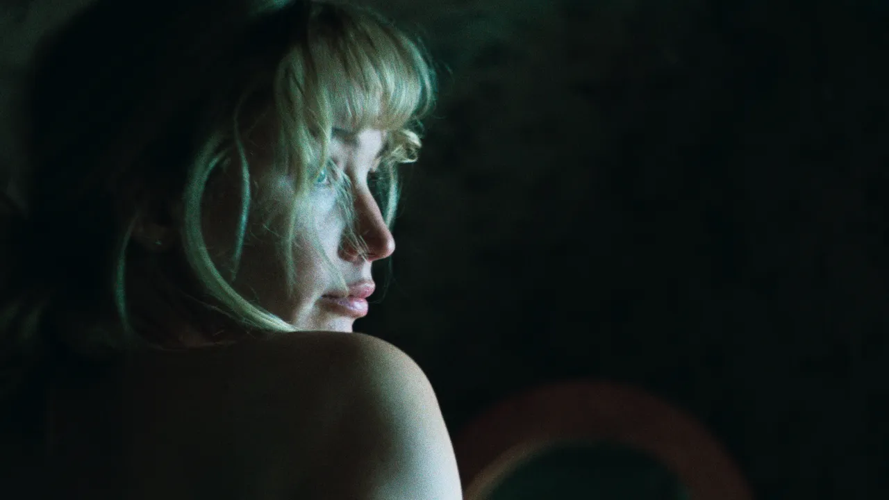 Recensione Die My Love: una danza tra istinto e controllo